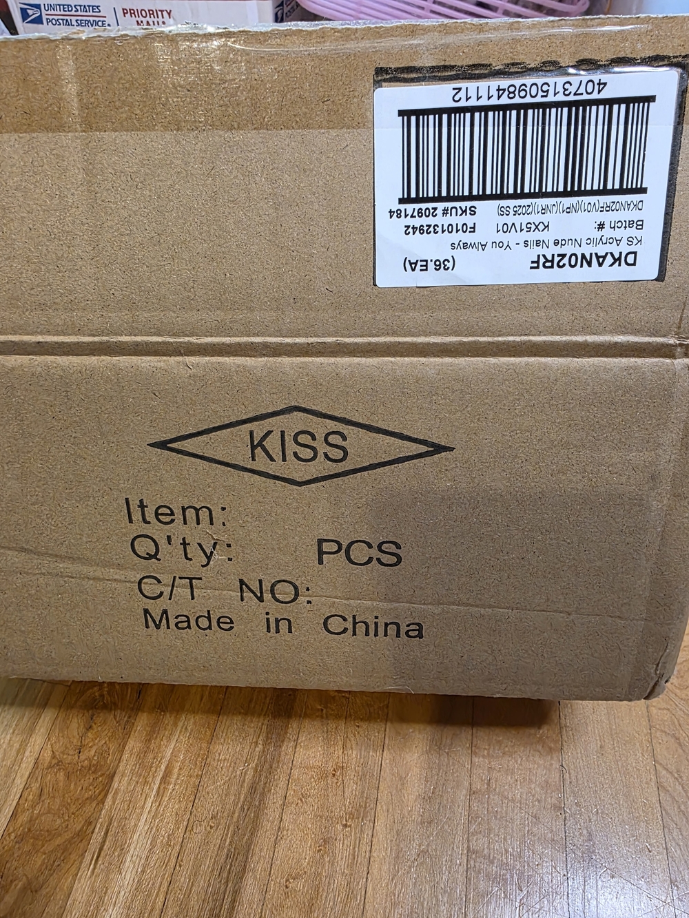 Kiss Acrylic Nude Press-On Nails - Natural Nude - 36 Boxes - Picture 7 of 8